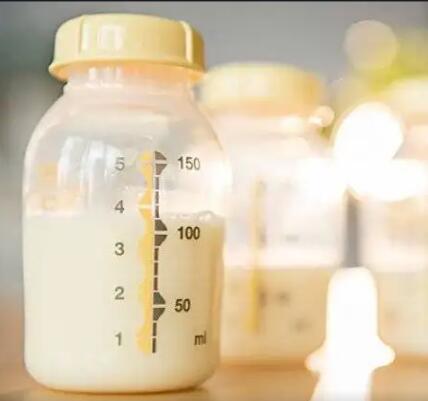 888贵宾会电竞品牌山东国康分析母乳是怎样所产生的？
